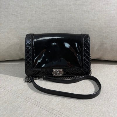 CHANEL Black Patent Leather Boy Reverso Flap Medium SHW
