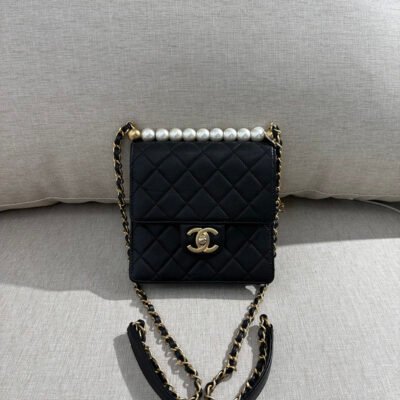 CHANEL Black Lambskin Chic Pearls Flap Bag Small GHW