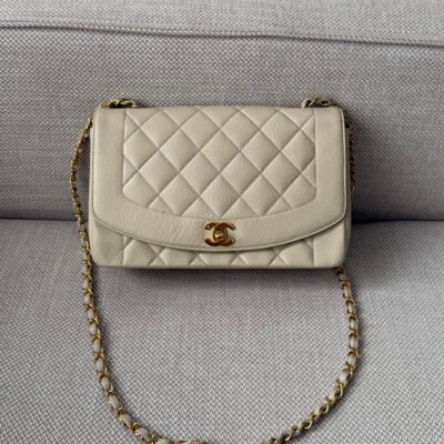CHANEL Beige Caviar Diana Flap Medium GHW