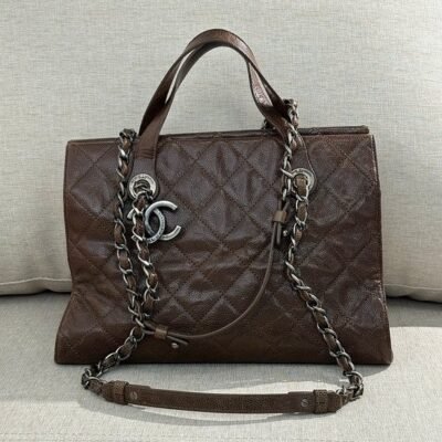 CHANEL Brown Caviar Coco Handle Large SHW
