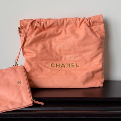 CHANEL Peach Pink Shiny Calfskin 22 Bag Medium GHW