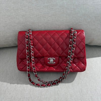 CHANEL Red Caviar Classic Flap Medium SHW