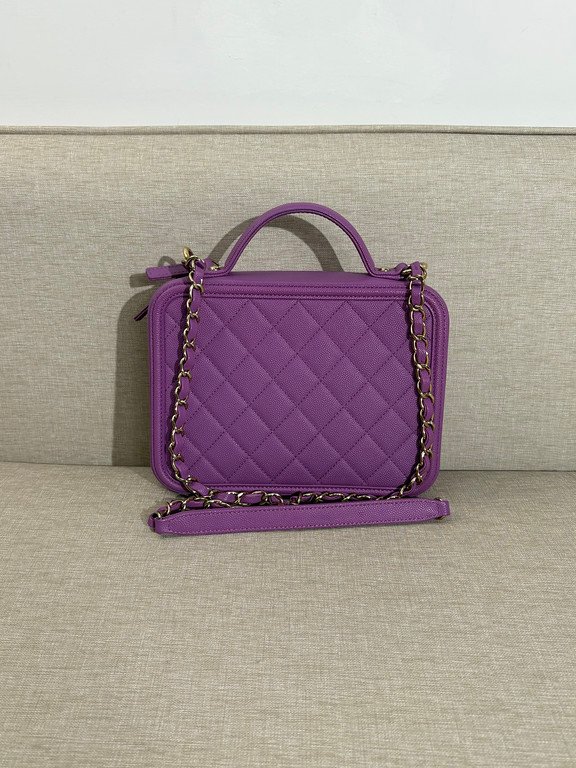 CHANEL Purple Caviar Filigree Vanity Case Medium GHW - Image 3