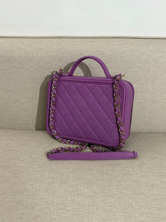 CHANEL Purple Caviar Filigree Vanity Case Medium GHW - Image 17