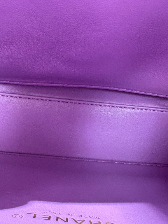 CHANEL Purple Caviar Filigree Vanity Case Medium GHW - Image 11