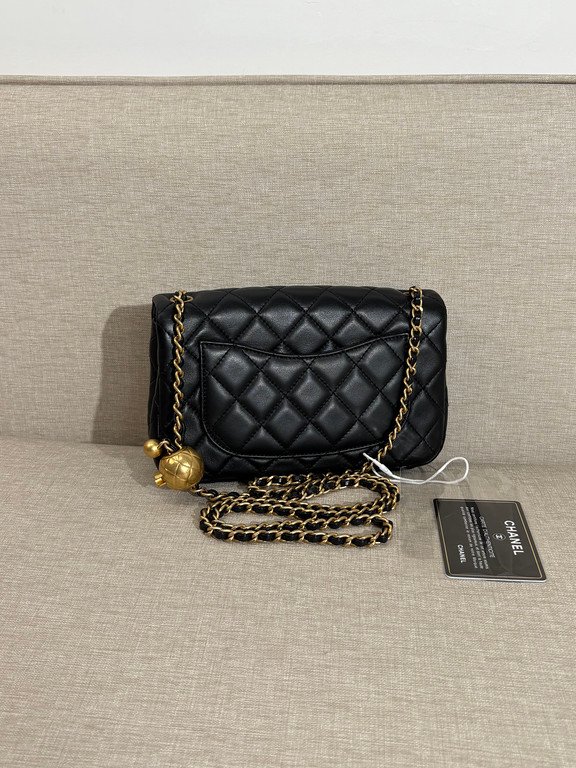 CHANEL Black Lambskin Classic Flap Mini GHW - Image 15