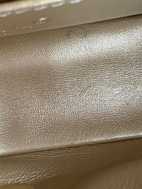CHANEL Black Lambskin Classic Flap Mini GHW - Image 12