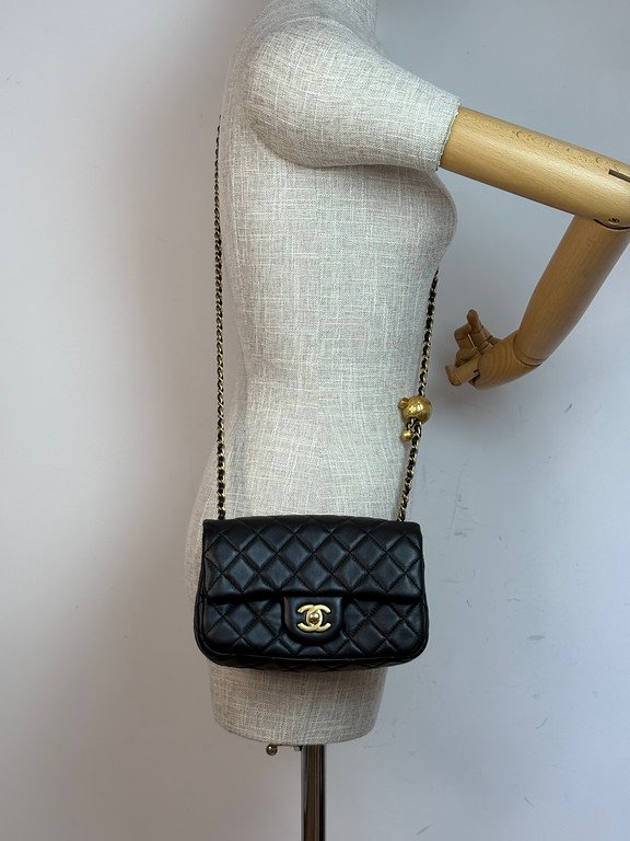 CHANEL Black Lambskin Classic Flap Mini GHW - Image 13