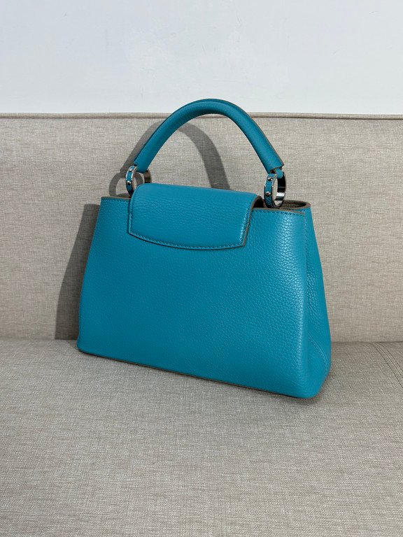 LOUIS VUITTON Turquoise Blue Taurillon Leather Capucines BB SHW - Image 17