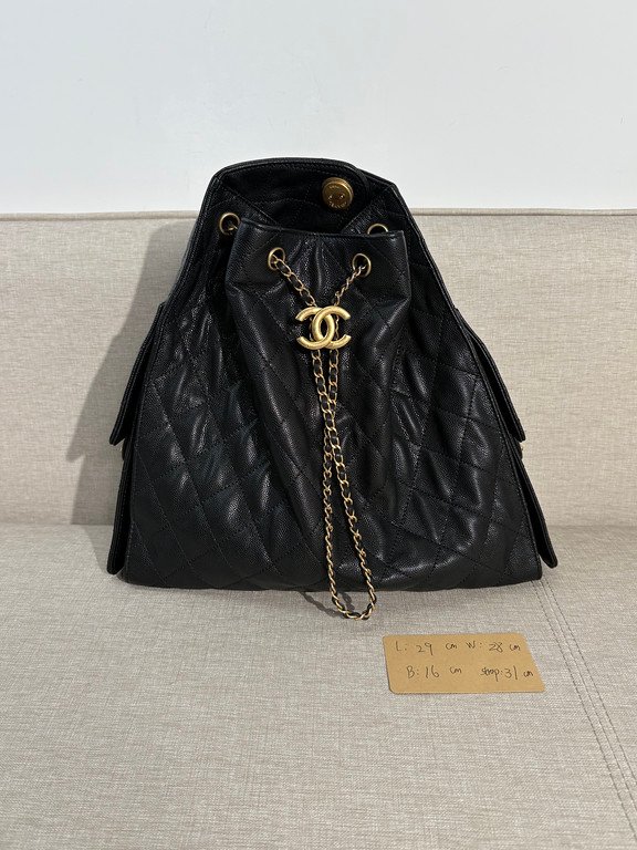 CHANEL Black Caviar Drawstring Bucket Bag Medium GHW - Image 32