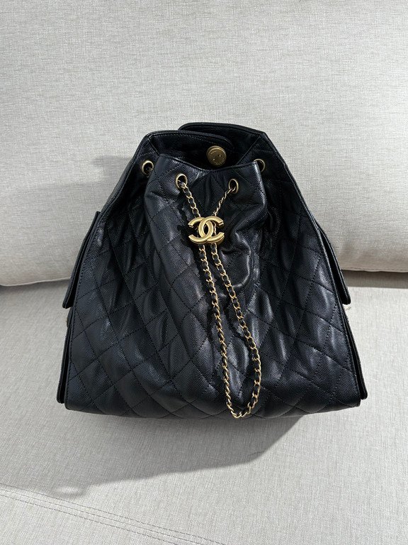 CHANEL Black Caviar Drawstring Bucket Bag Medium GHW