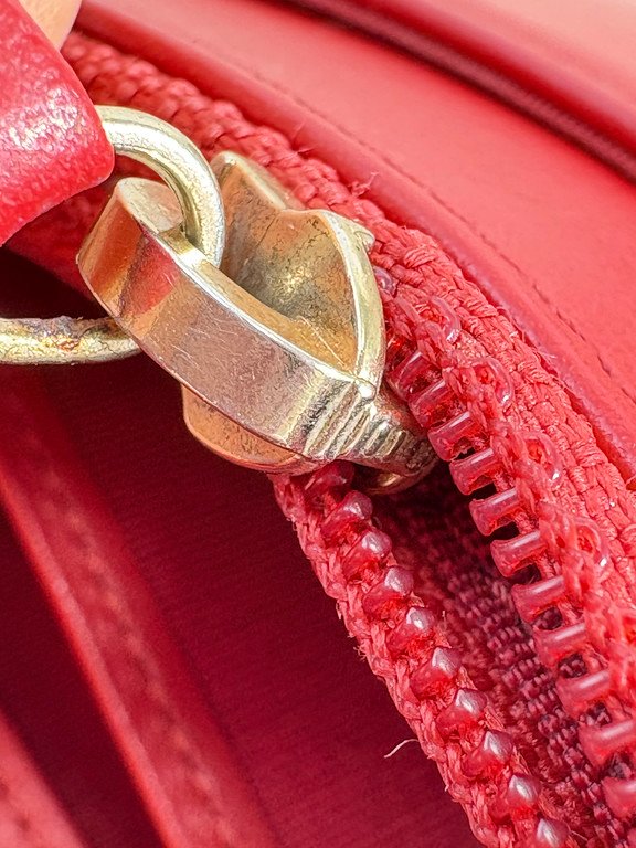 CHANEL Red Caviar Boy WOC GHW - Image 21