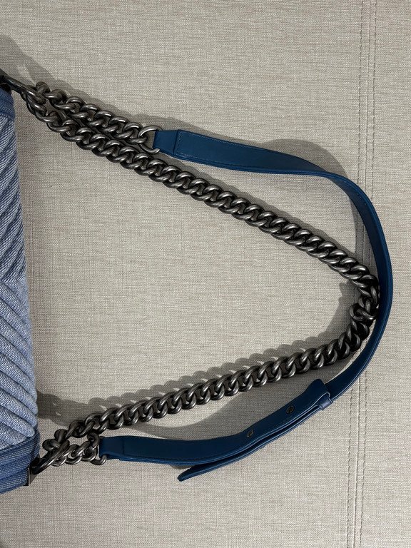 CHANEL Blue Denim Boy Bag Medium RHW - Image 5