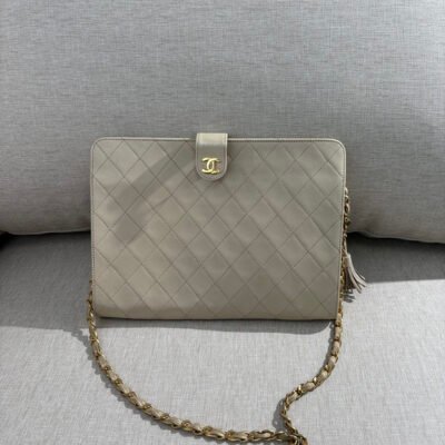 CHANEL Beige Calfskin CC Clutch Large GHW
