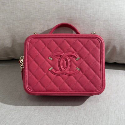 CHANEL Pink Caviar CC Filigree Vanity Case Medium GHW