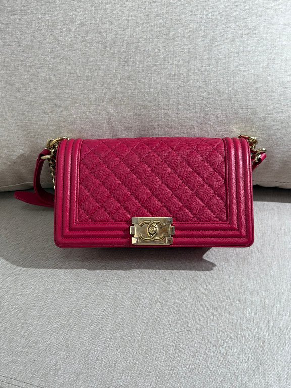CHANEL Red Caviar Boy Bag Old Medium GHW