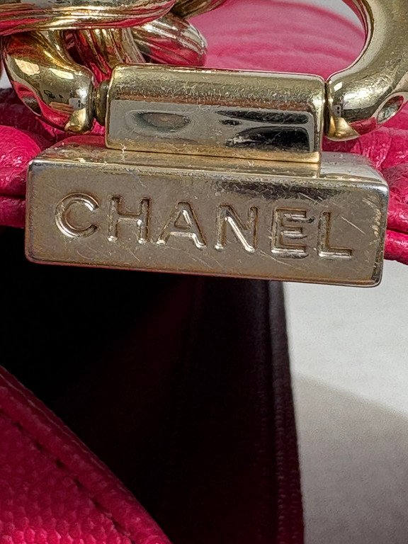 CHANEL Red Caviar Boy Bag Old Medium GHW - Image 27