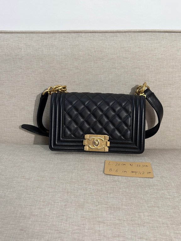 CHANEL Black Lambskin Boy Bag Small GHW - Image 32