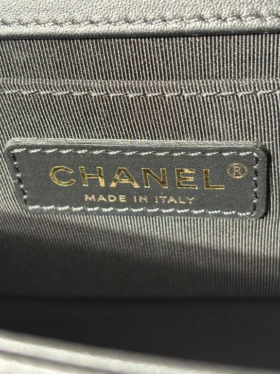 CHANEL Black Lambskin Boy Bag Small GHW - Image 30