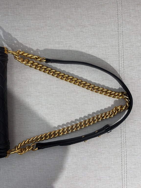 CHANEL Black Lambskin Boy Bag Old Medium GHW - Image 7