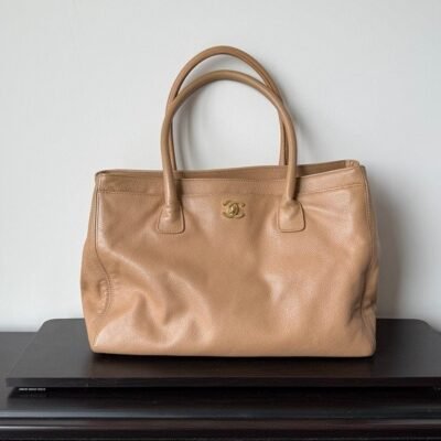 CHANEL Beige Caviar Executive Cerf Tote Large GHW