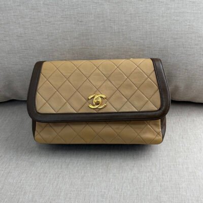 CHANEL Beige Brown Lambskin Vintage Flap Bag Medium GHW