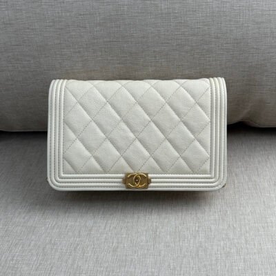 CHANEL White Caviar Boy WOC GHW