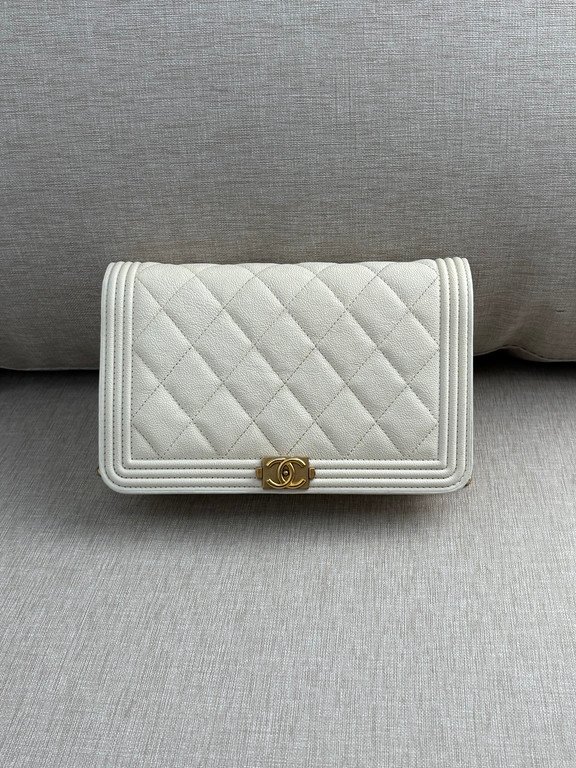 CHANEL White Caviar Boy WOC GHW