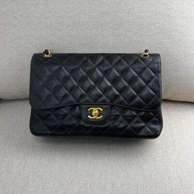CHANEL Black Caviar Classic Flap Jumbo GHW
