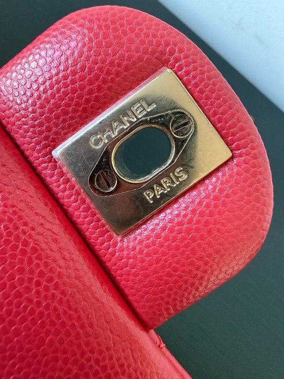 CHANEL Red Caviar Classic Flap Medium GHW - Image 14