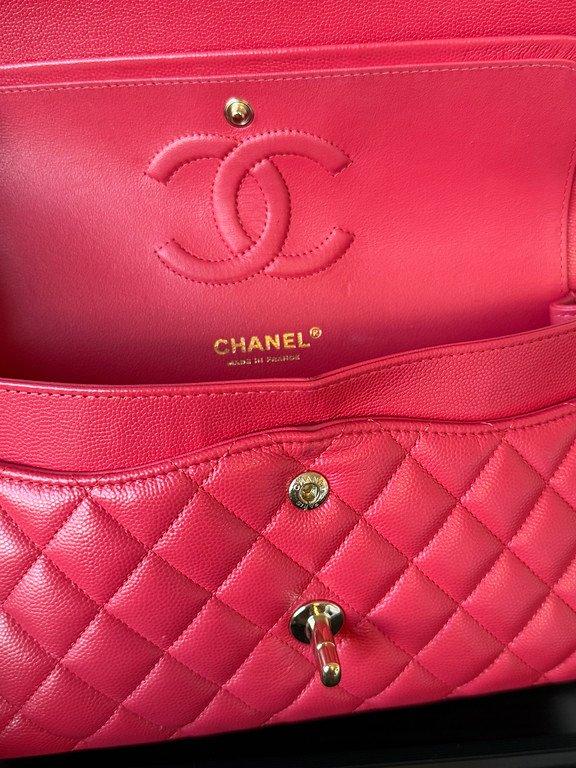 CHANEL Red Caviar Classic Flap Medium GHW - Image 16