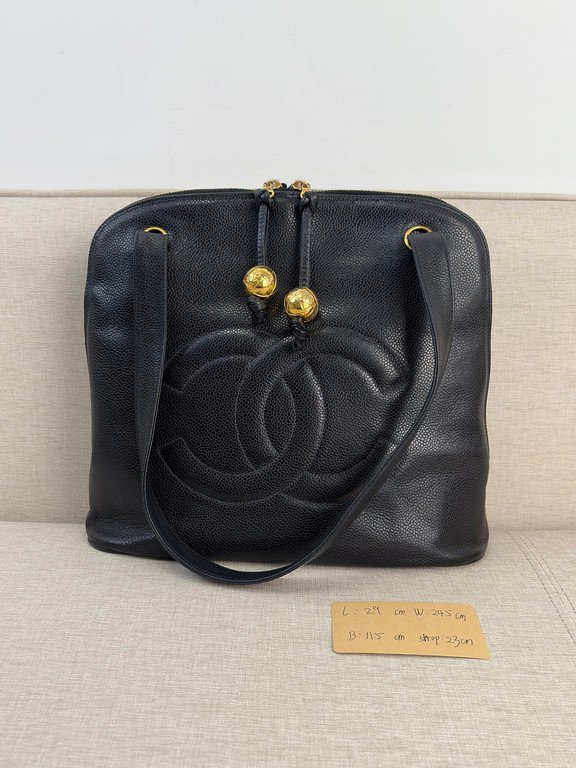 CHANEL Black Caviar CC Logo Tote Medium GHW - Image 14