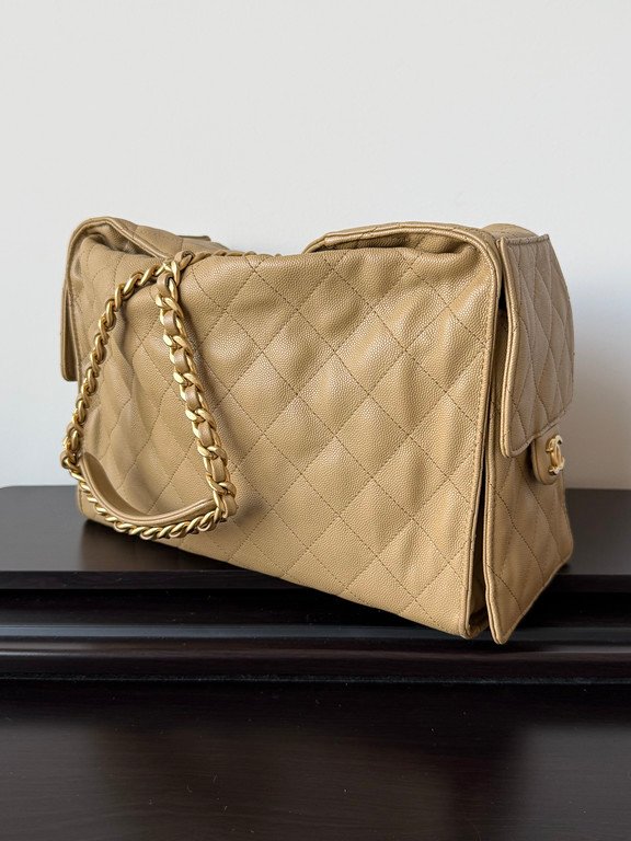 CHANEL Beige Caviar 25 Bag Medium GHW - Image 3