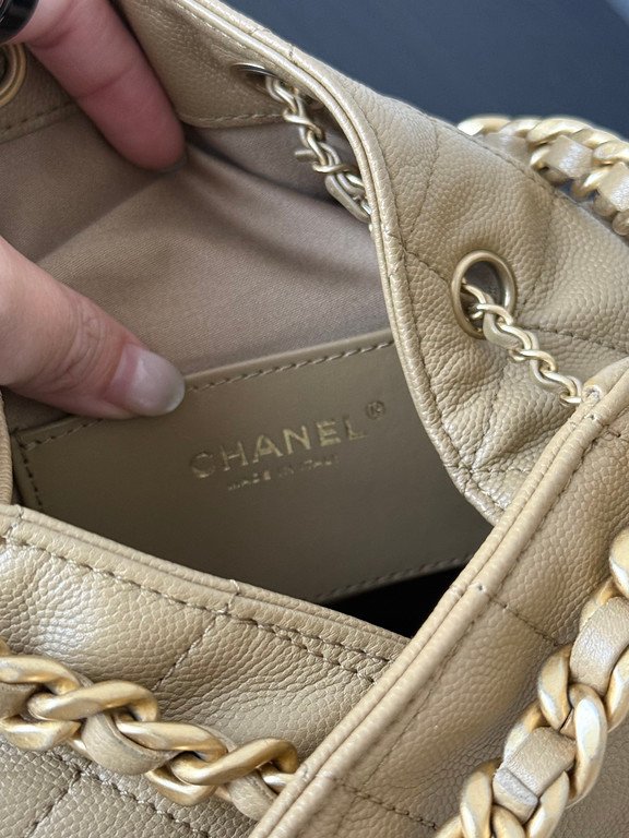 CHANEL Beige Caviar 25 Bag Medium GHW - Image 17