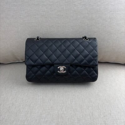 CHANEL Black Lambskin Classic Flap Medium SHW