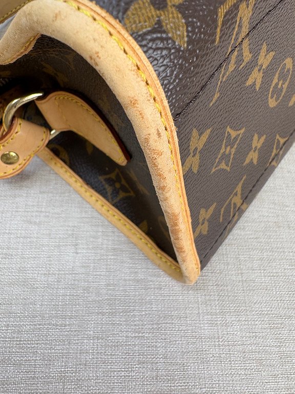 LOUIS VUITTON Brown Monogram Canvas Popincourt Long GHW - Image 5