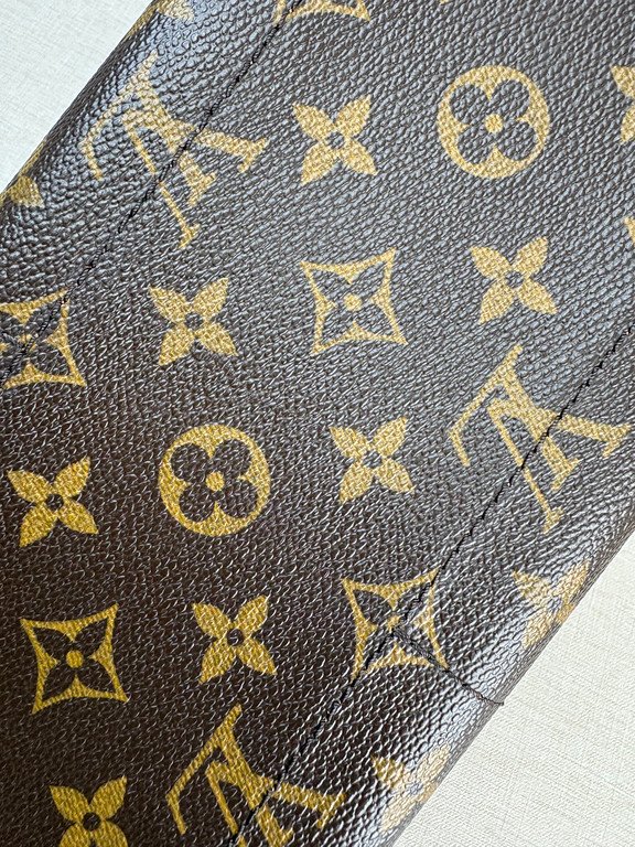 LOUIS VUITTON Brown Monogram Canvas Popincourt Long GHW - Image 7