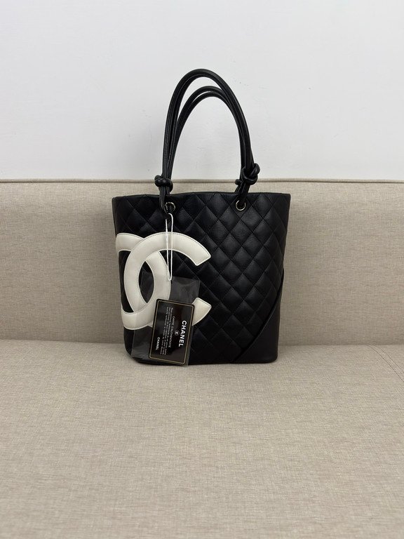 CHANEL Black/White Calfskin Cambon Tote Small SHW