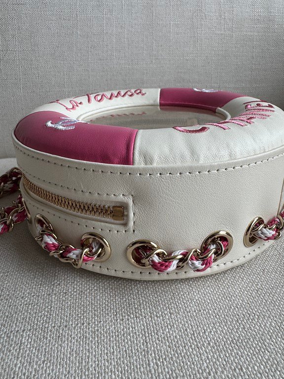 CHANEL Pink and White Lambskin Coco Lifesaver Round Bag GHW - Image 3