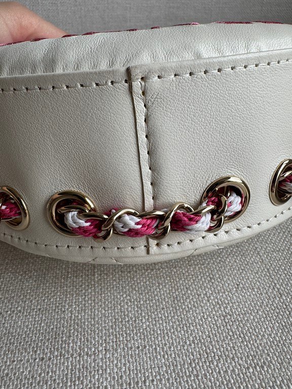 CHANEL Pink and White Lambskin Coco Lifesaver Round Bag GHW - Image 6