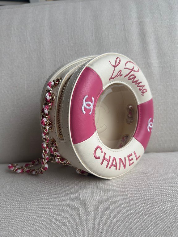CHANEL Pink and White Lambskin Coco Lifesaver Round Bag GHW - Image 11