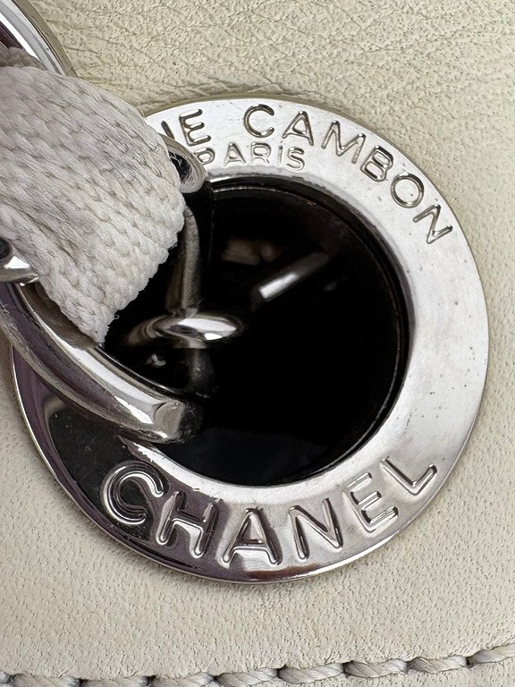 CHANEL Grey Raffia Deauville Shopping Bag Medium SHW - Image 11