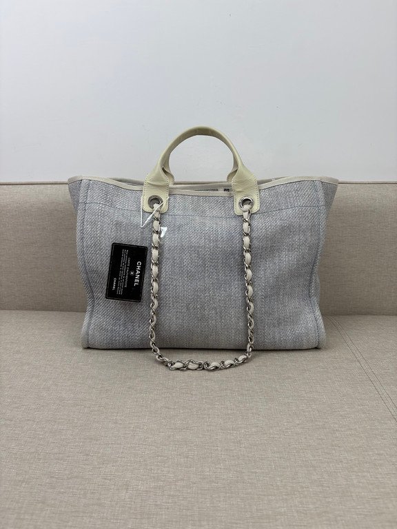 CHANEL Grey Raffia Deauville Shopping Bag Medium SHW - Image 3