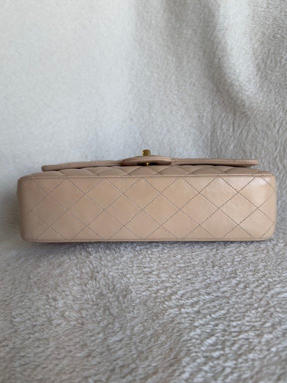 CHANEL Beige Lambskin Classic Double Flap Medium GHW - Image 15