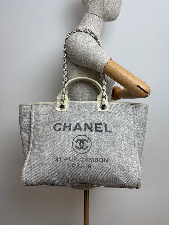 CHANEL Grey Raffia Deauville Shopping Bag Medium SHW - Image 24
