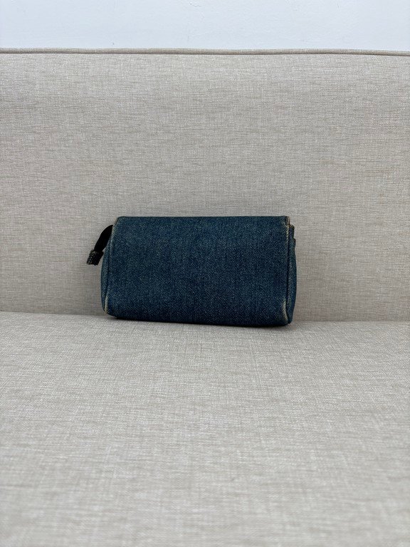 CHANEL Blue Denim CC Flap Wallet Small SHW - Image 4