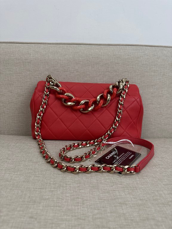 CHANEL Red Lambskin Classic Flap Small GHW - Image 2