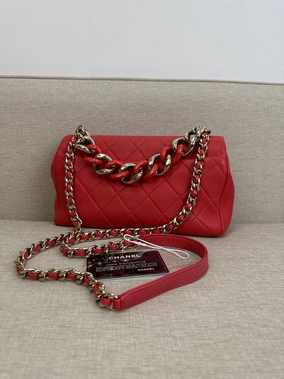 CHANEL Red Lambskin Classic Flap Small GHW - Image 19