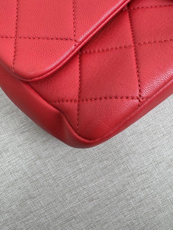 CHANEL Red Lambskin Classic Flap Small GHW - Image 5
