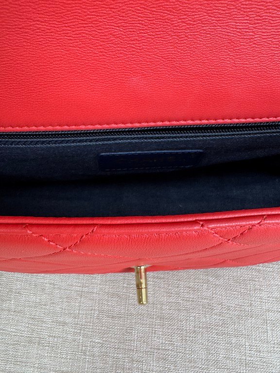 CHANEL Red Lambskin Classic Flap Small GHW - Image 11